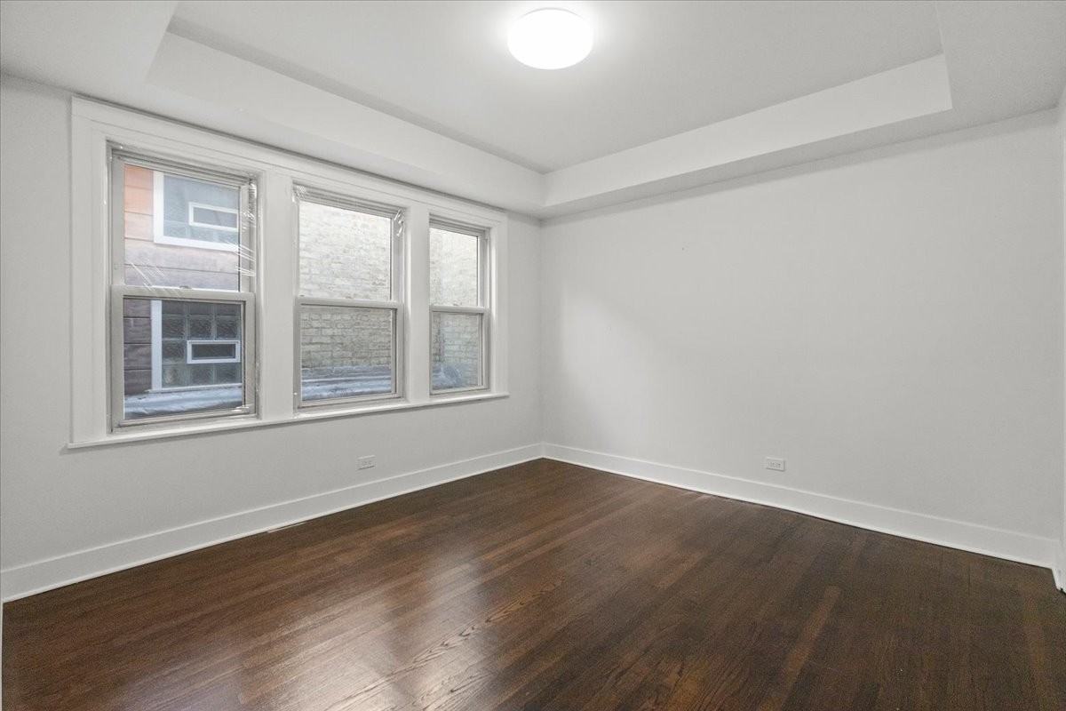 5742 N Milwaukee Ave #2A - Photo 4 of 10