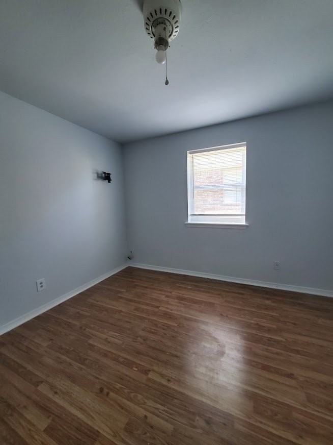 718 S 24th St - Photo 5 of 8