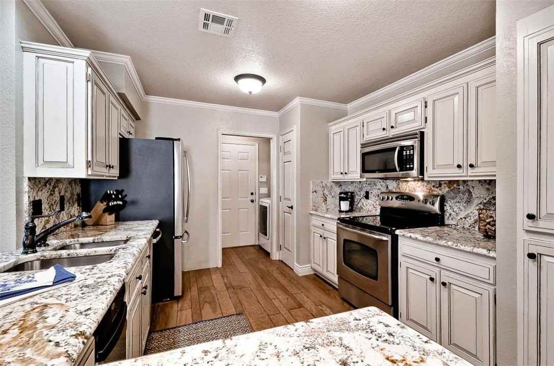 5 S Prairie Dunes Dr - Photo 6 of 16