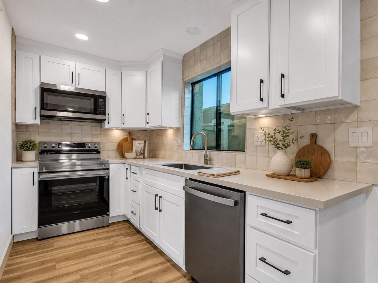 3501 N 64th St #18 - Photo 5 of 20
