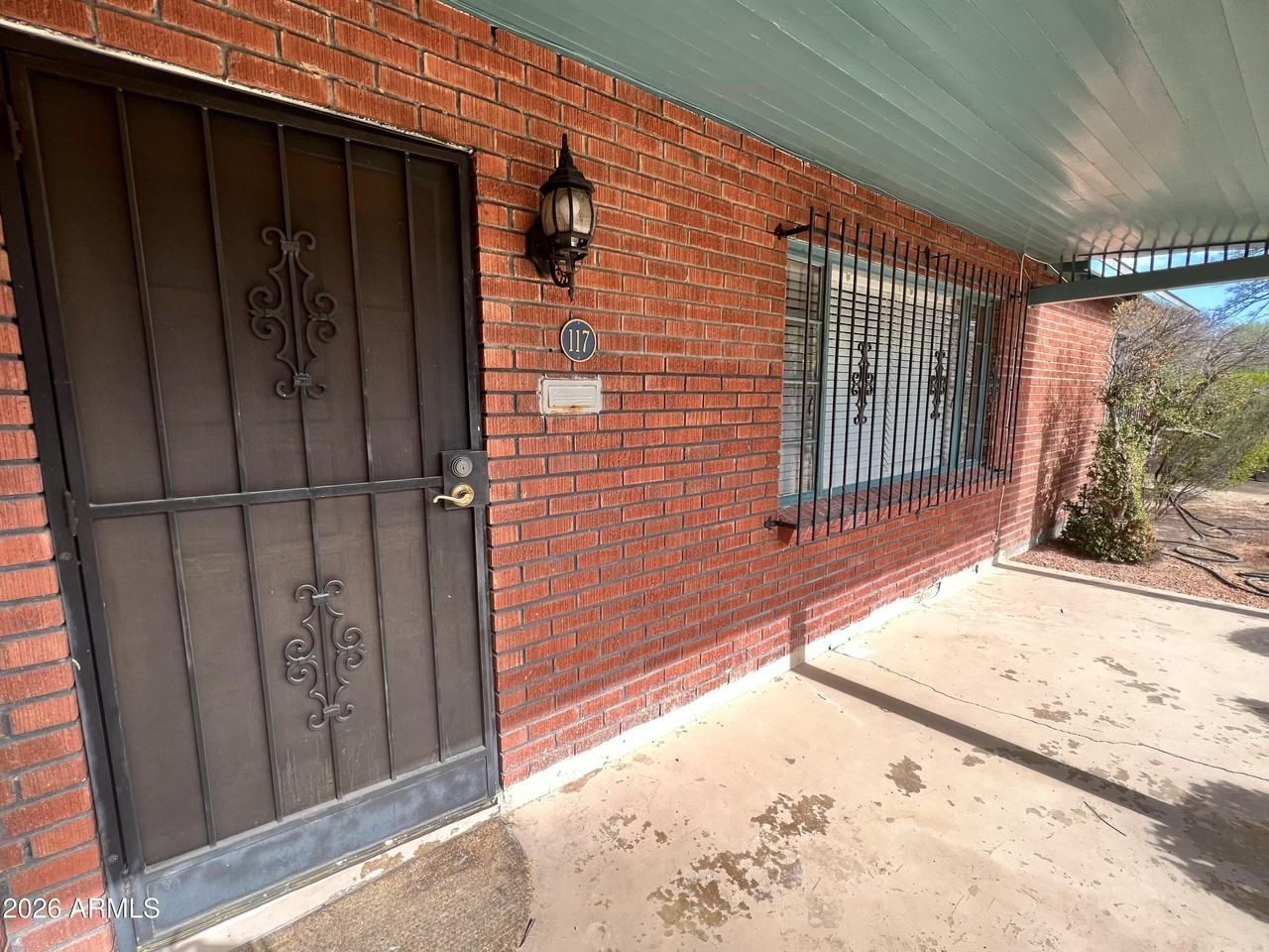 117 N Sawtelle Ave - Photo 4 of 45