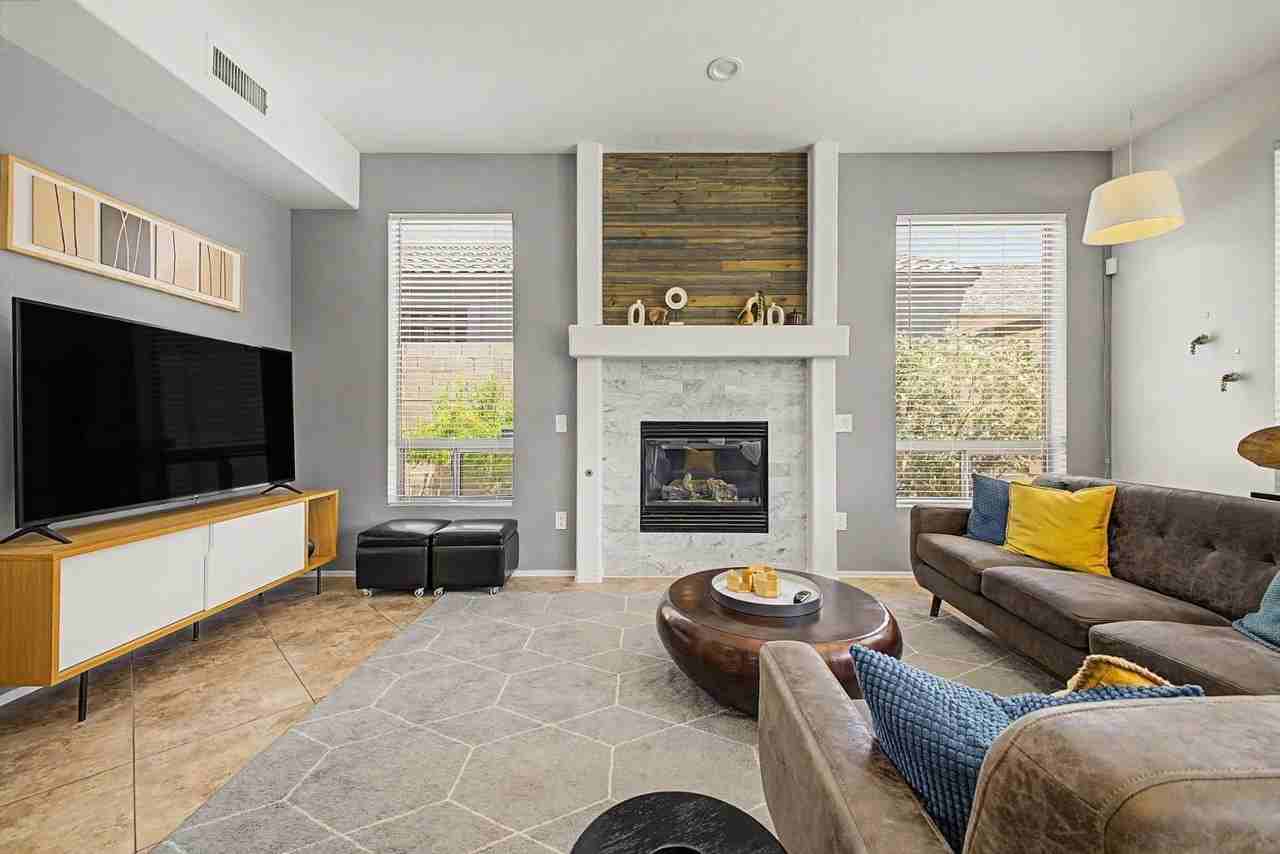3563 N Tuscany - Photo 6 of 30