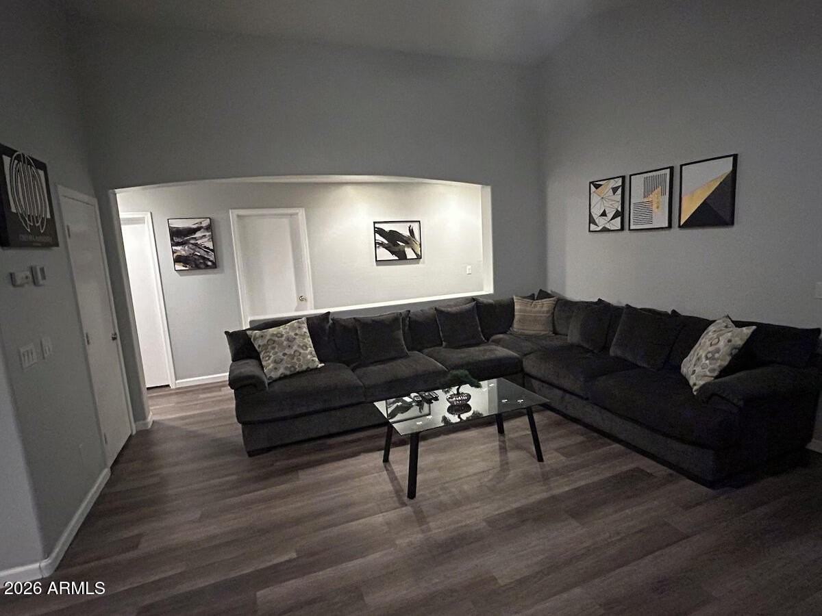 10826 W Wilshire Dr - Photo 2 of 20