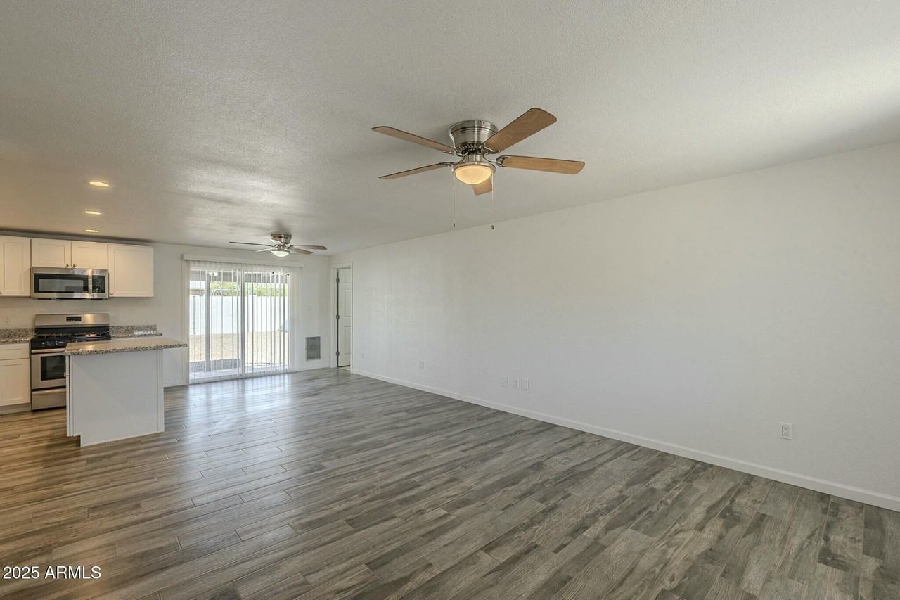 3650 E Eugie Ave - Photo 6 of 25