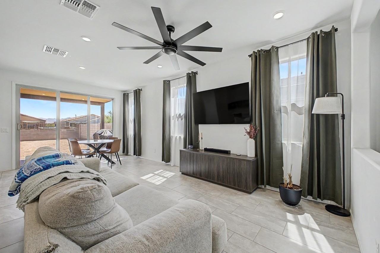 8345 W Fulton St - Photo 2 of 26