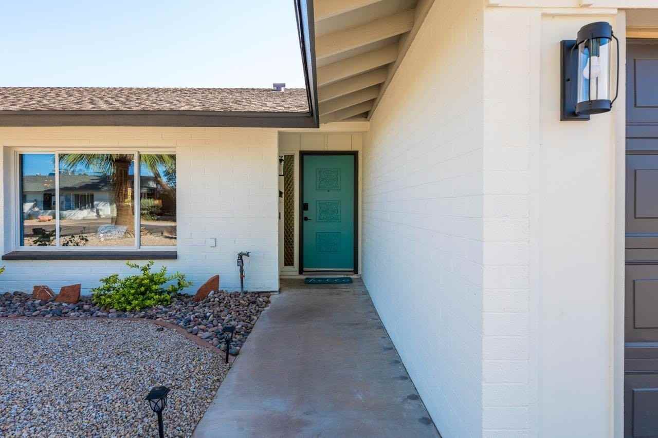 8307 E Arlington Rd - Photo 4 of 25