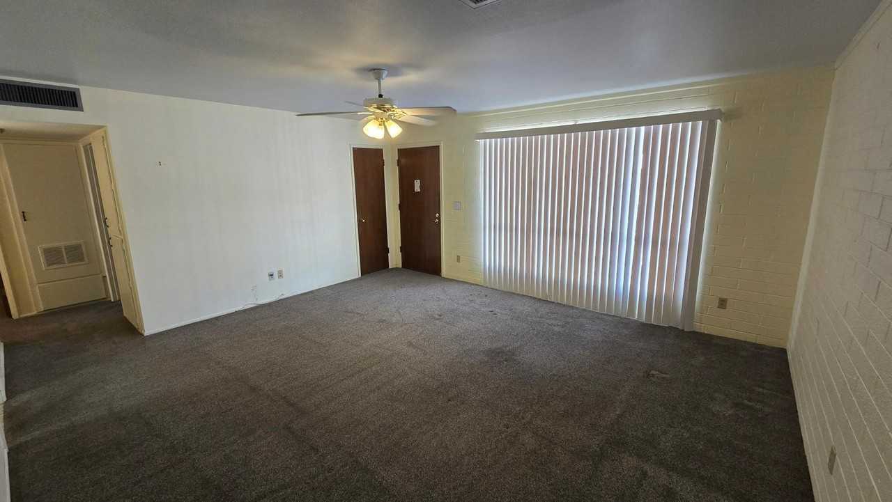 10806 N 110th Dr - Photo 2 of 22