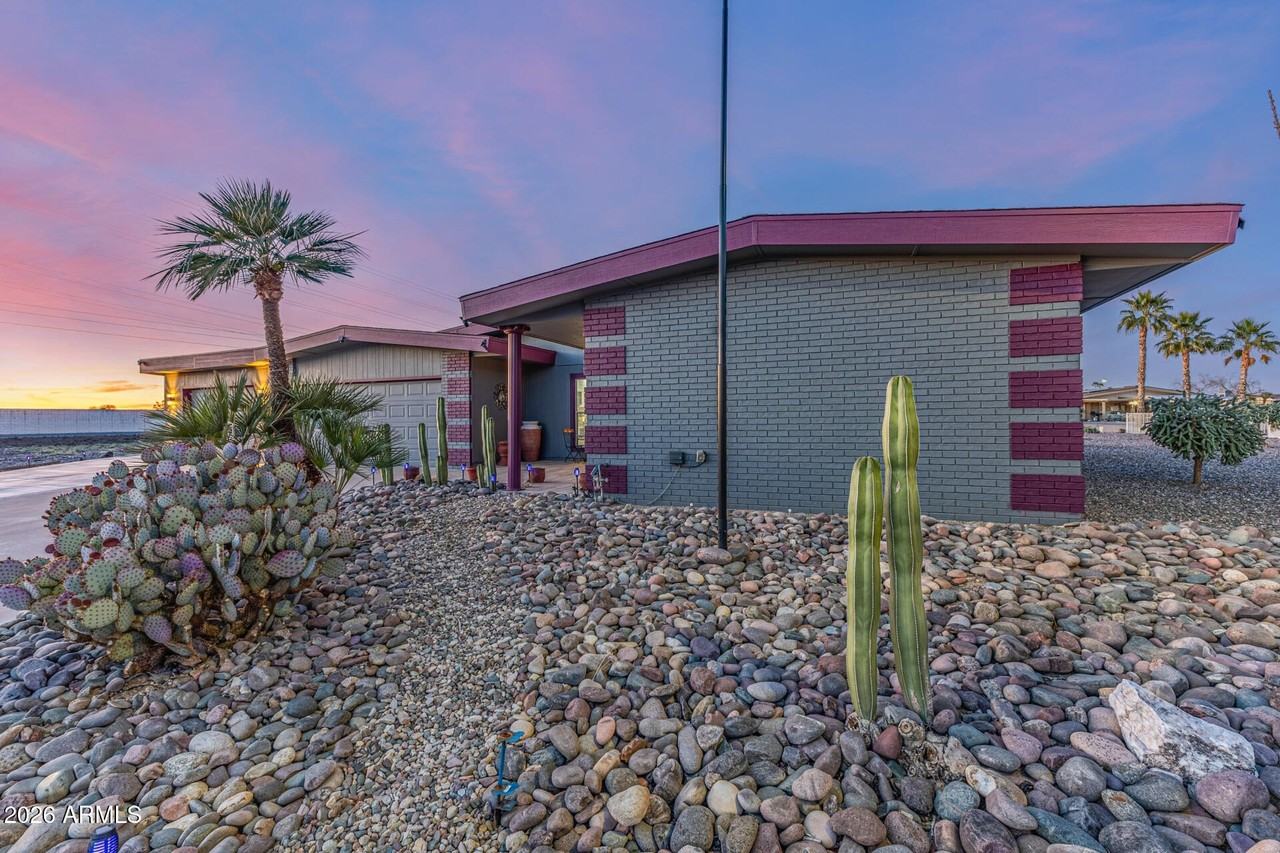 11210 W Pueblo Ct - Photo 2 of 50