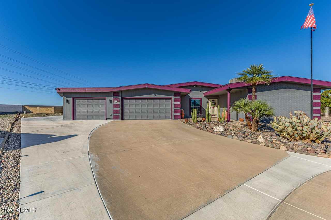 11210 W Pueblo Ct - Photo 4 of 50