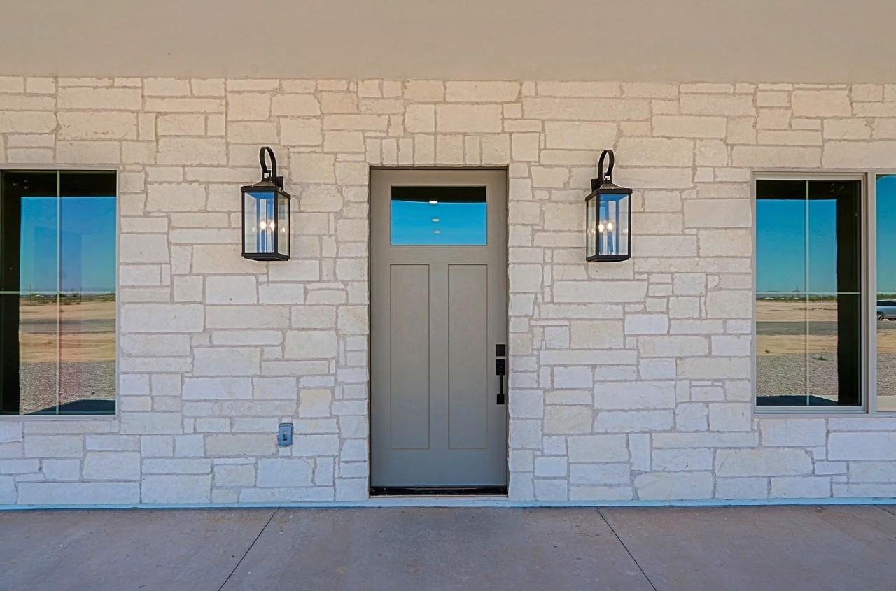 2351 E Cana Ln - Photo 2 of 50