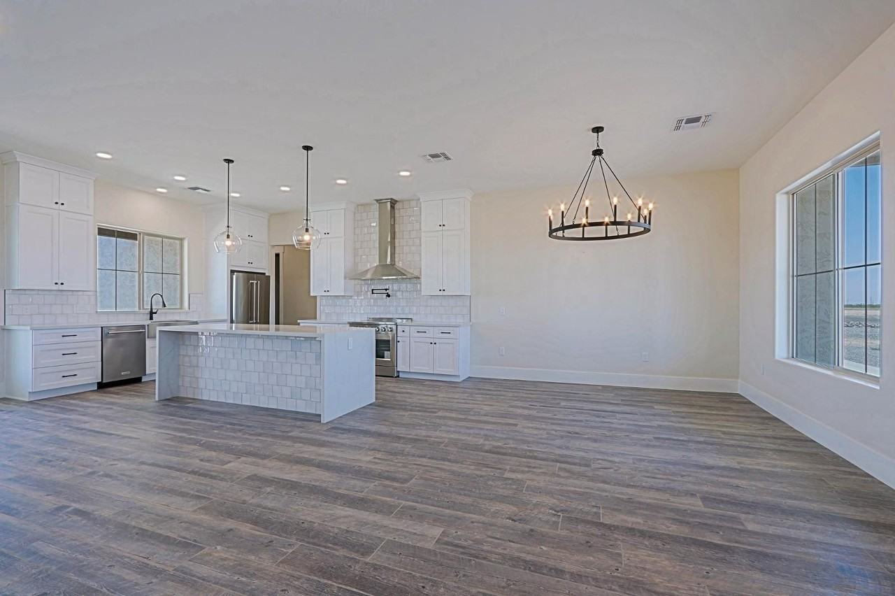 2351 E Cana Ln - Photo 5 of 50
