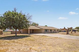 5133 W Mcneil St - Photo 1 of 1