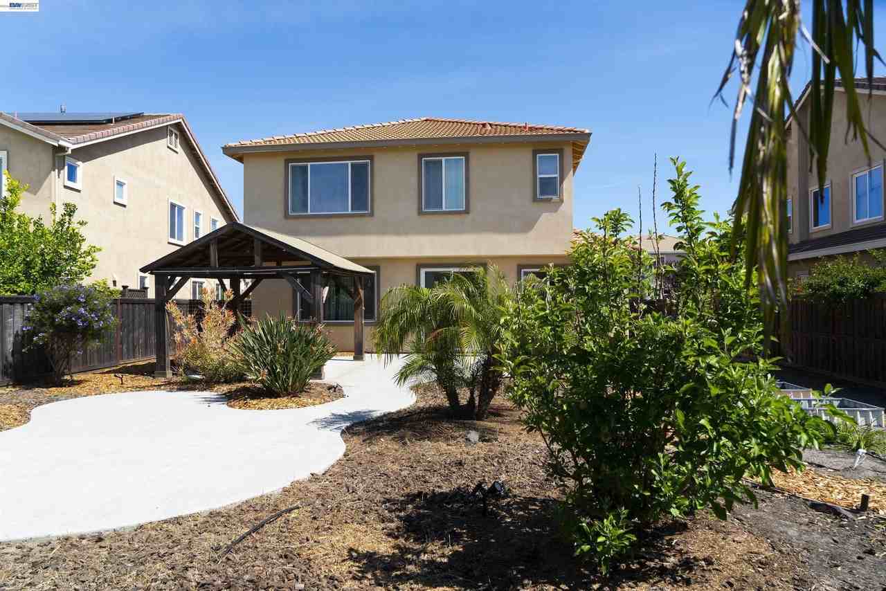 607 Guild Rd - Photo 4 of 36