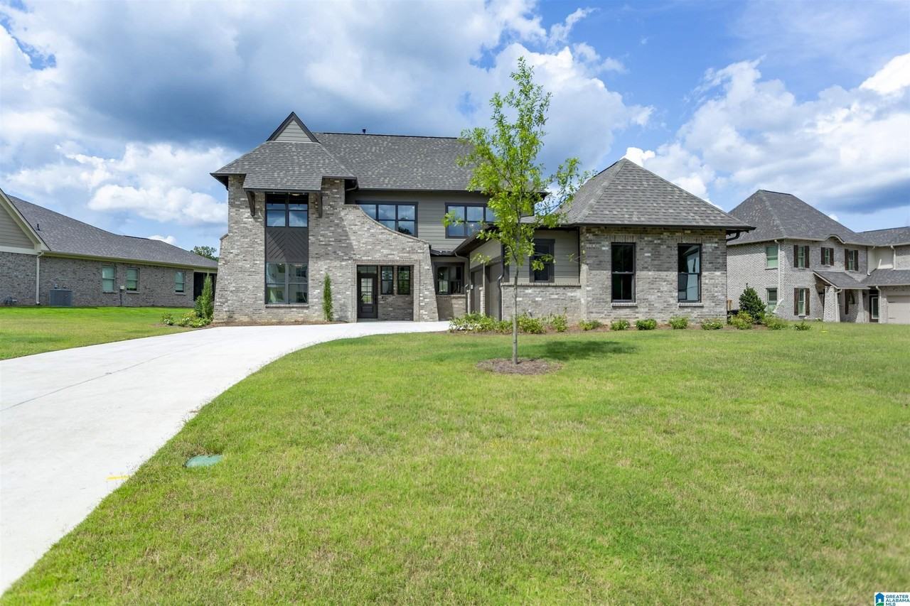 3441 Blackridge Cir - Photo 3 of 50