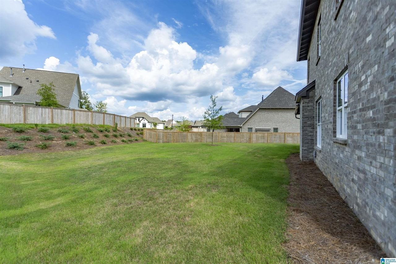3441 Blackridge Cir - Photo 5 of 50