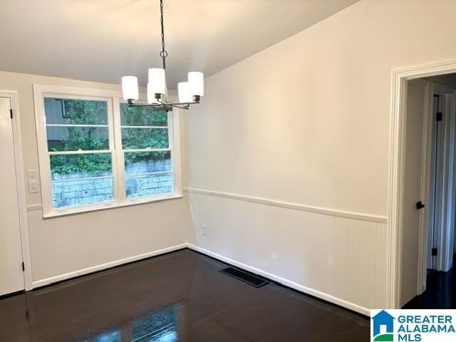 8621 10th Ave S - Photo 5 of 20