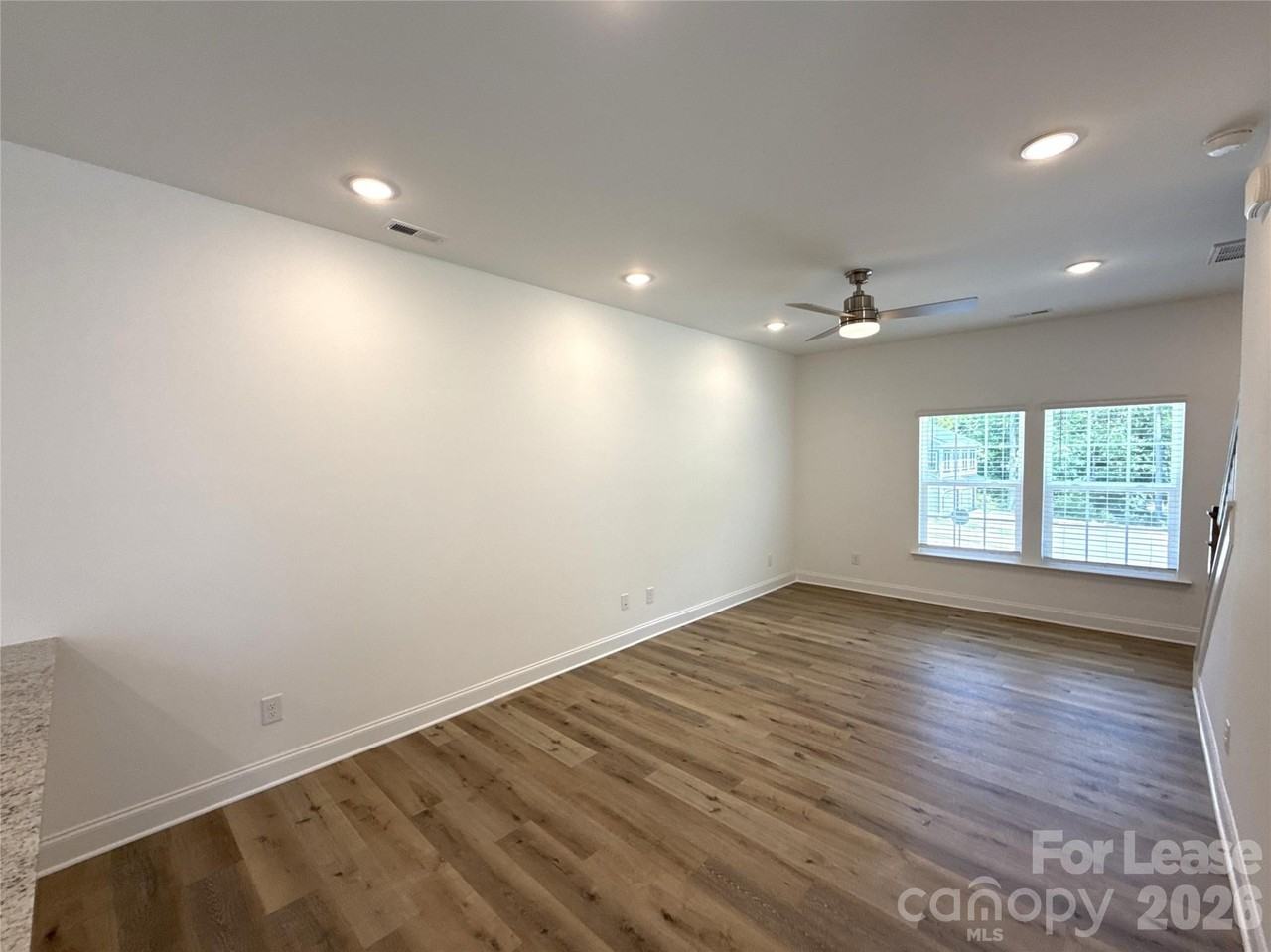 3220 Butler Hill Dr - Photo 2 of 11