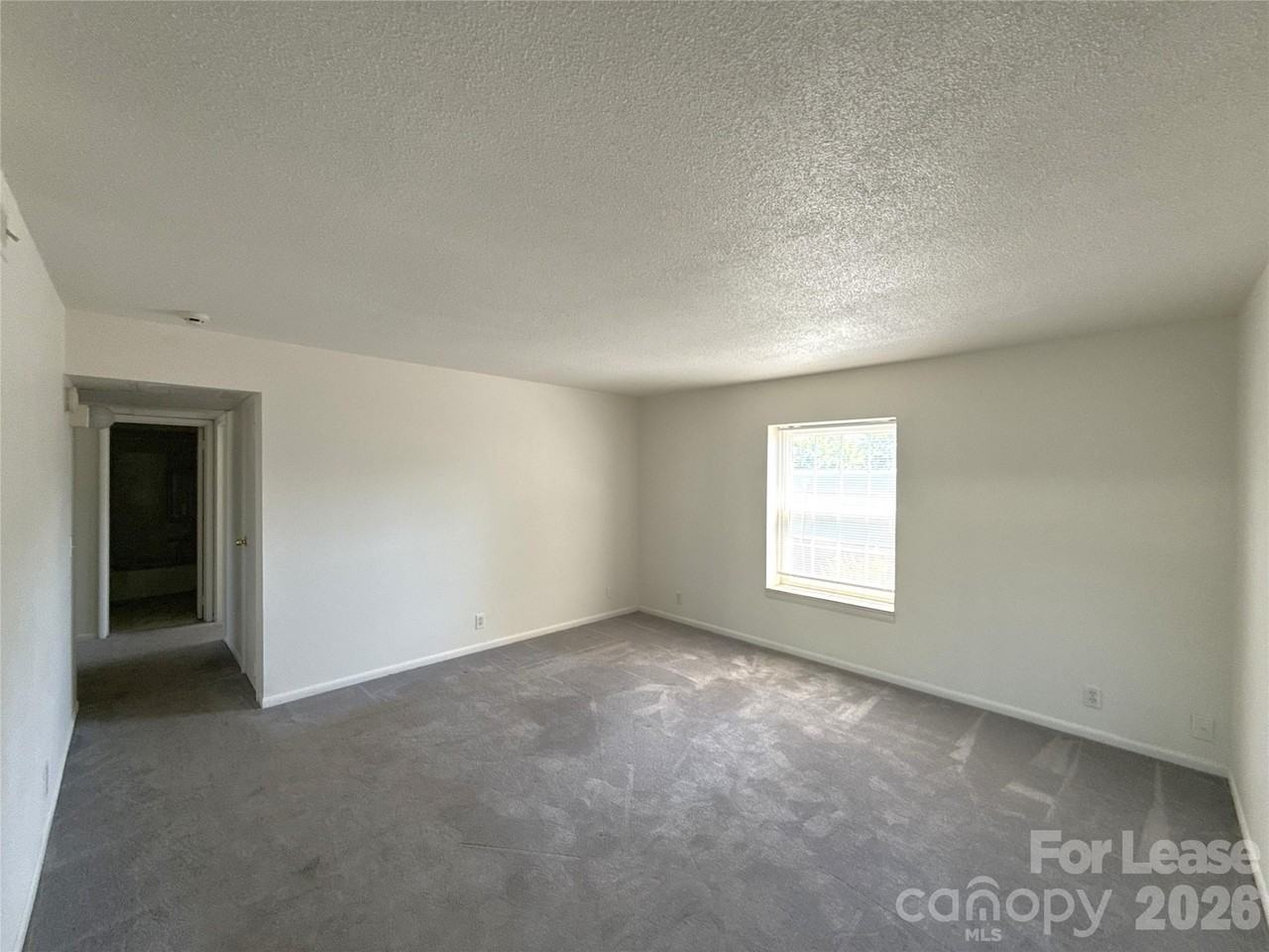 2612 Park Rd #C - Photo 2 of 11
