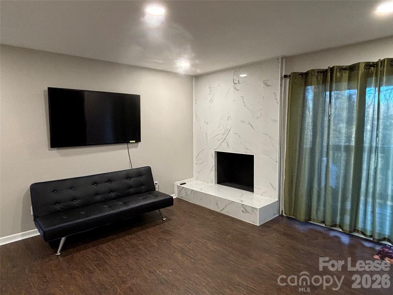 11040 Harrowfield Rd - Photo 6 of 14