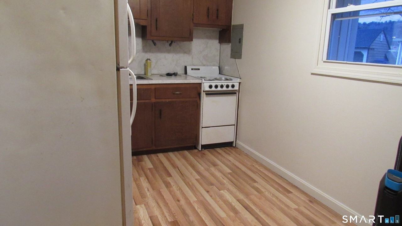 107 Palmer Bridge St - Photo 2 of 7