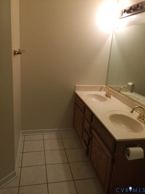 12216 Collinstone Pl - Photo 7 of 11