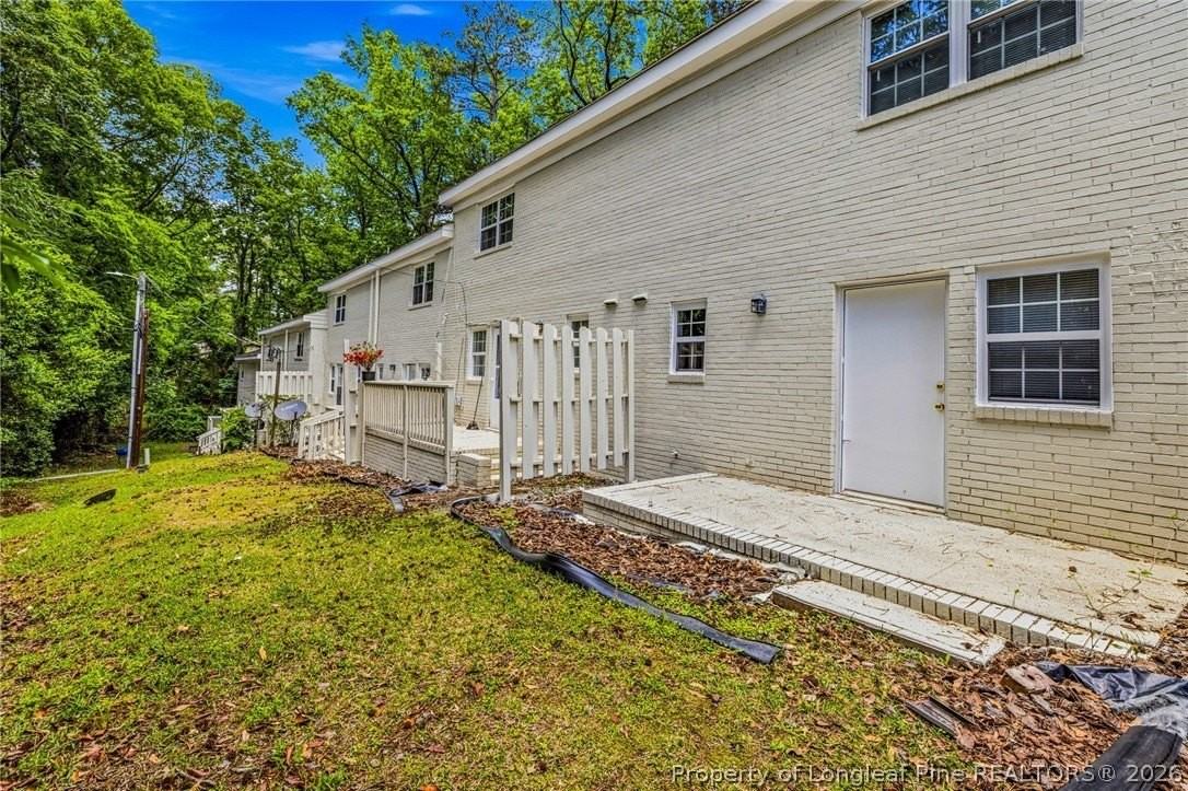 2436 Bragg Blvd - Photo 3 of 29