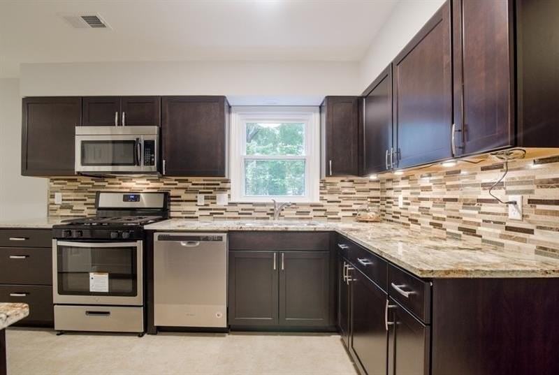 1351 Omie Way - Photo 7 of 22