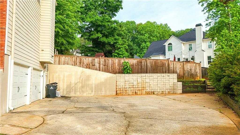 3760 Mashie Ct Nw - Photo 4 of 50