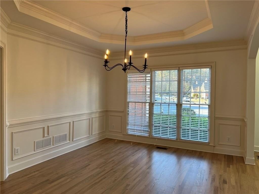 4782 Ellington Ct - Photo 4 of 41