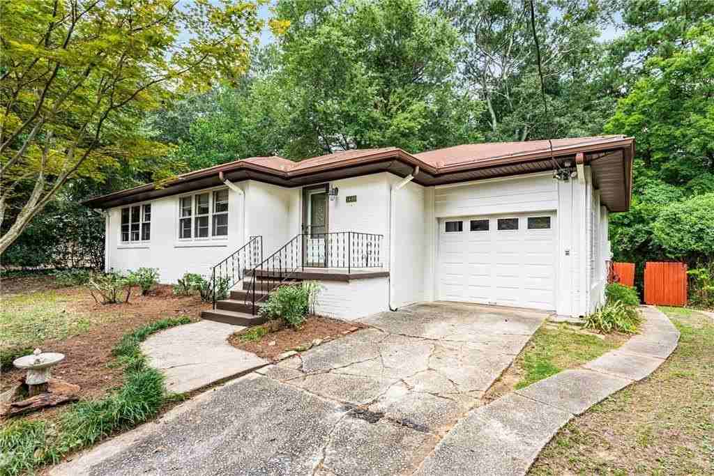 1469 Clairmont Rd - Photo 2 of 24