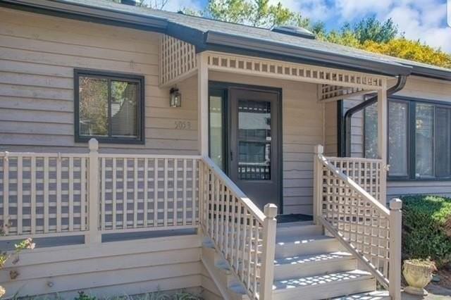 5053 Gardenia Cir - Photo 2 of 20