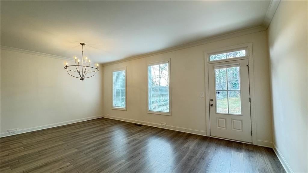 227 Nash St - Photo 3 of 49