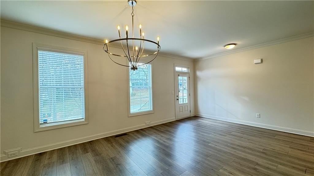 227 Nash St - Photo 5 of 49