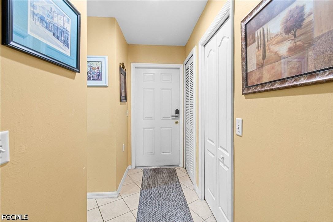 12141 Summergate Cir #102 - Photo 2 of 27