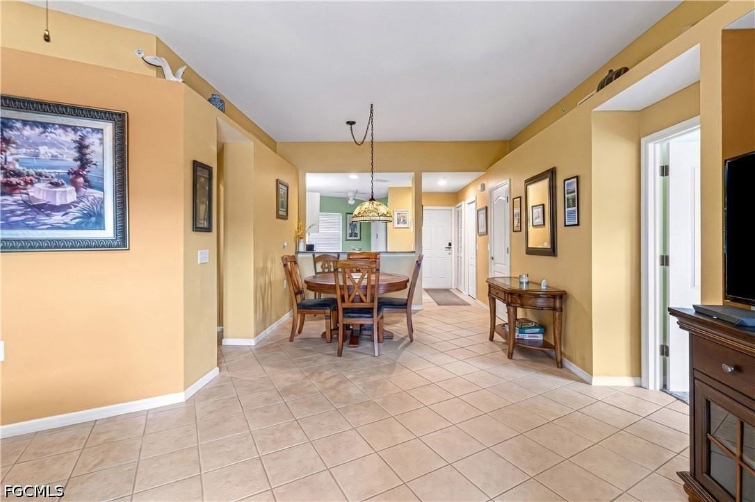12141 Summergate Cir #102 - Photo 4 of 27