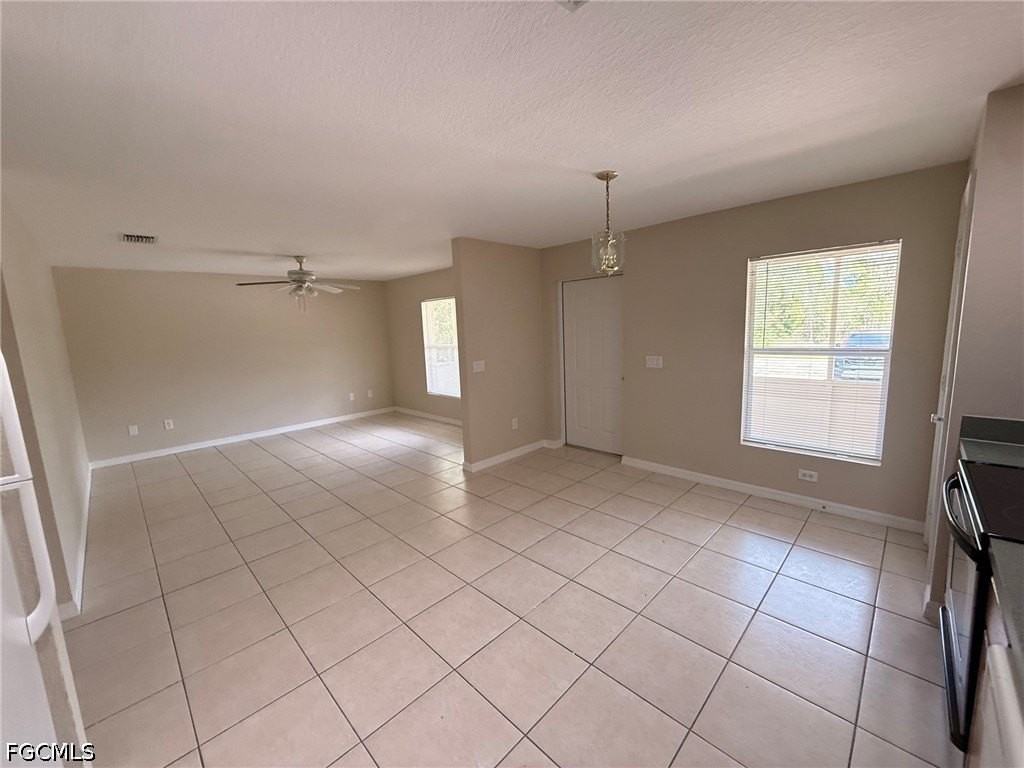 756 Holmes Ave - Photo 3 of 9