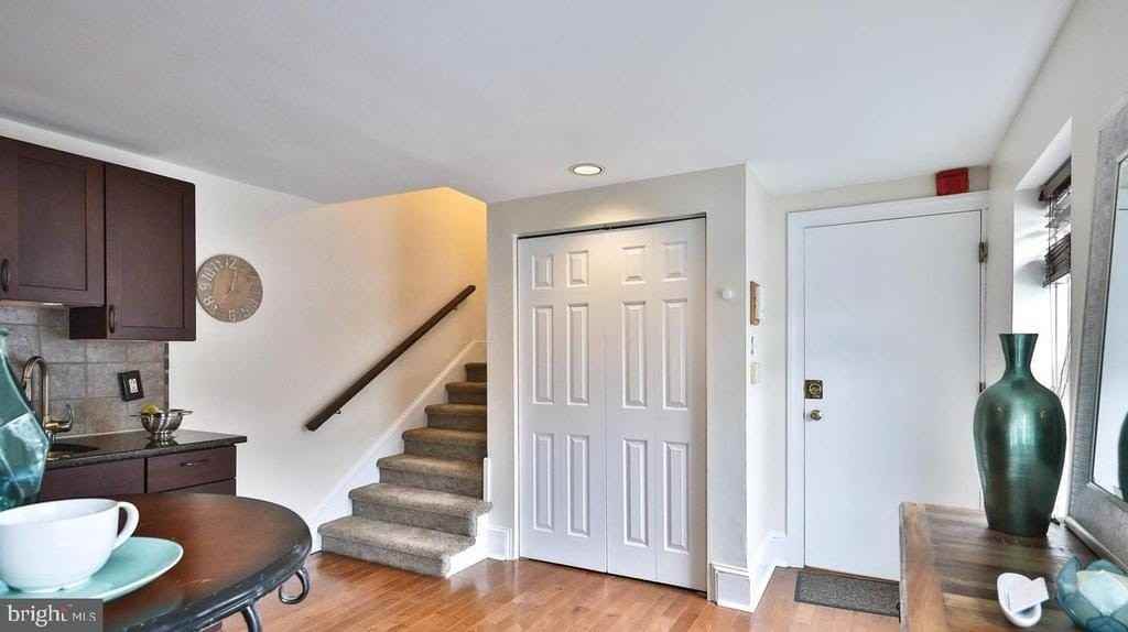 63032 N 17th St #5 - Photo 2 of 16