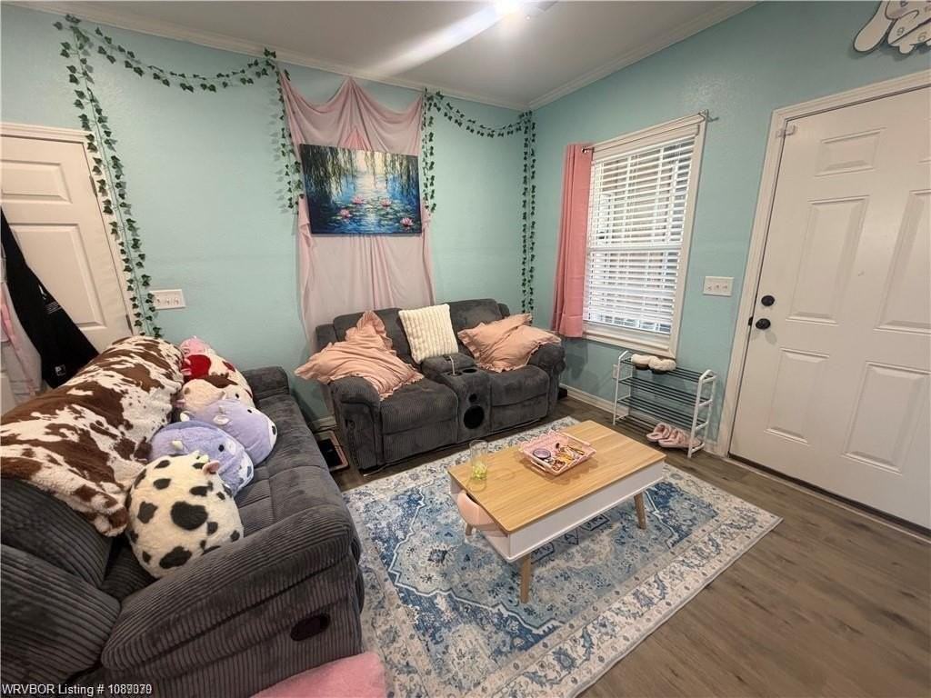 2597 Brewer Rd - Photo 7 of 32
