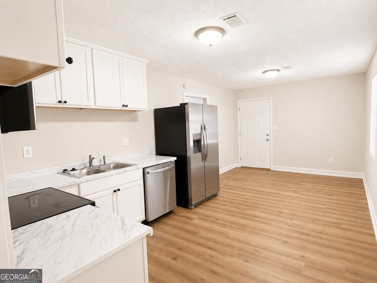116 Bradley Cir - Photo 6 of 12