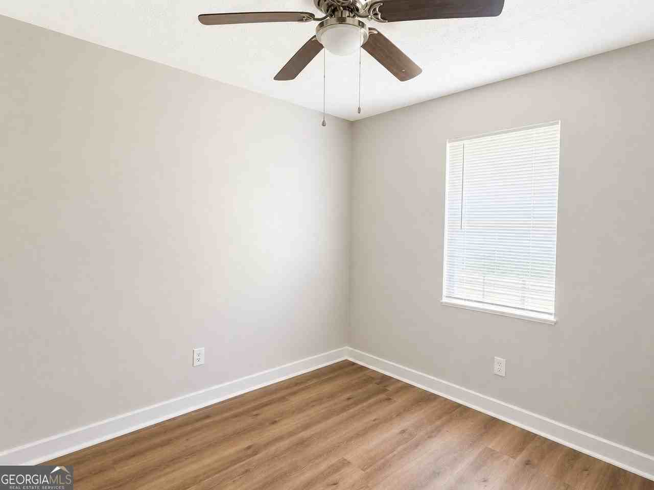116 Bradley Cir - Photo 7 of 12