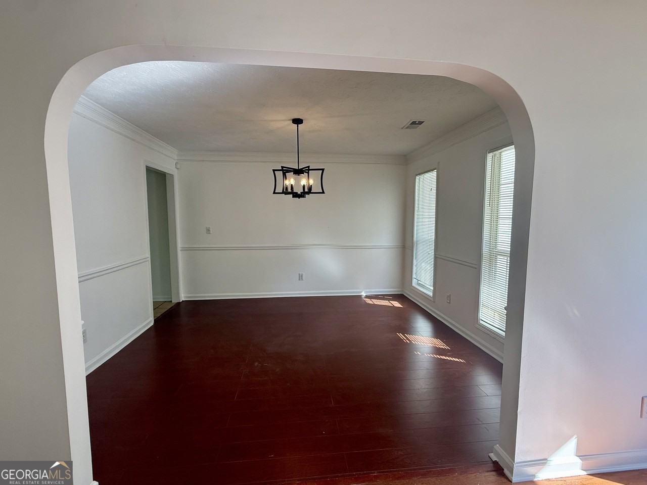 2700 Woodbine Hill Way - Photo 6 of 28