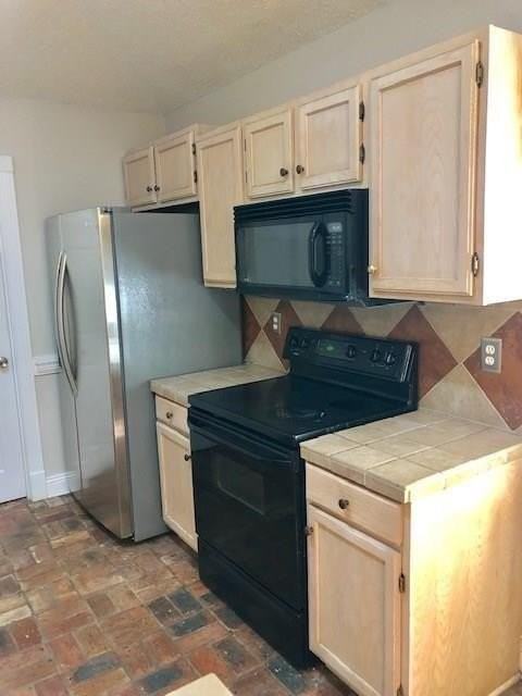 730 Steelwood Ct - Photo 7 of 15