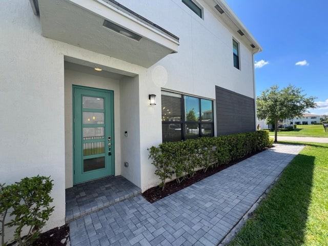 8807 Antarus Drive - Photo 3 of 8