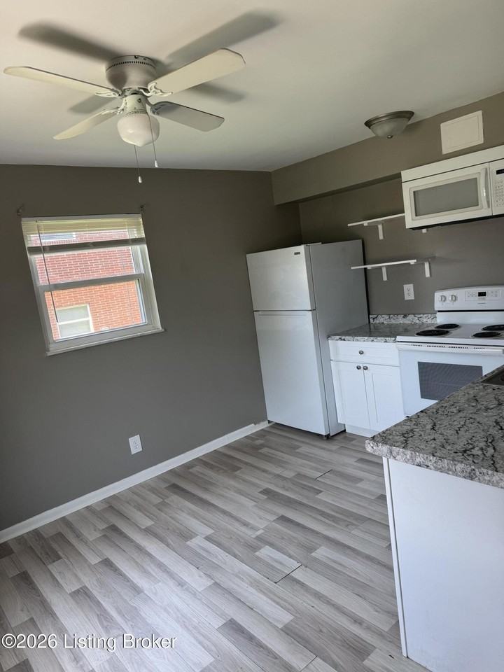 10303 Torrington Rd #1 - Photo 3 of 12