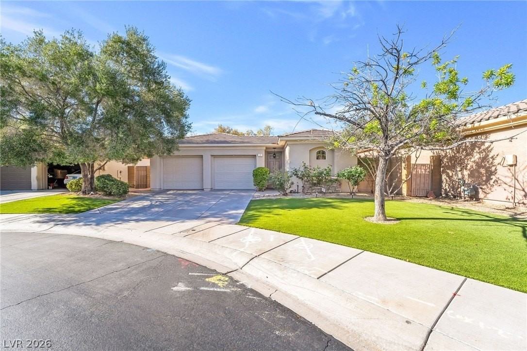 15 Hammock Dunes Ct