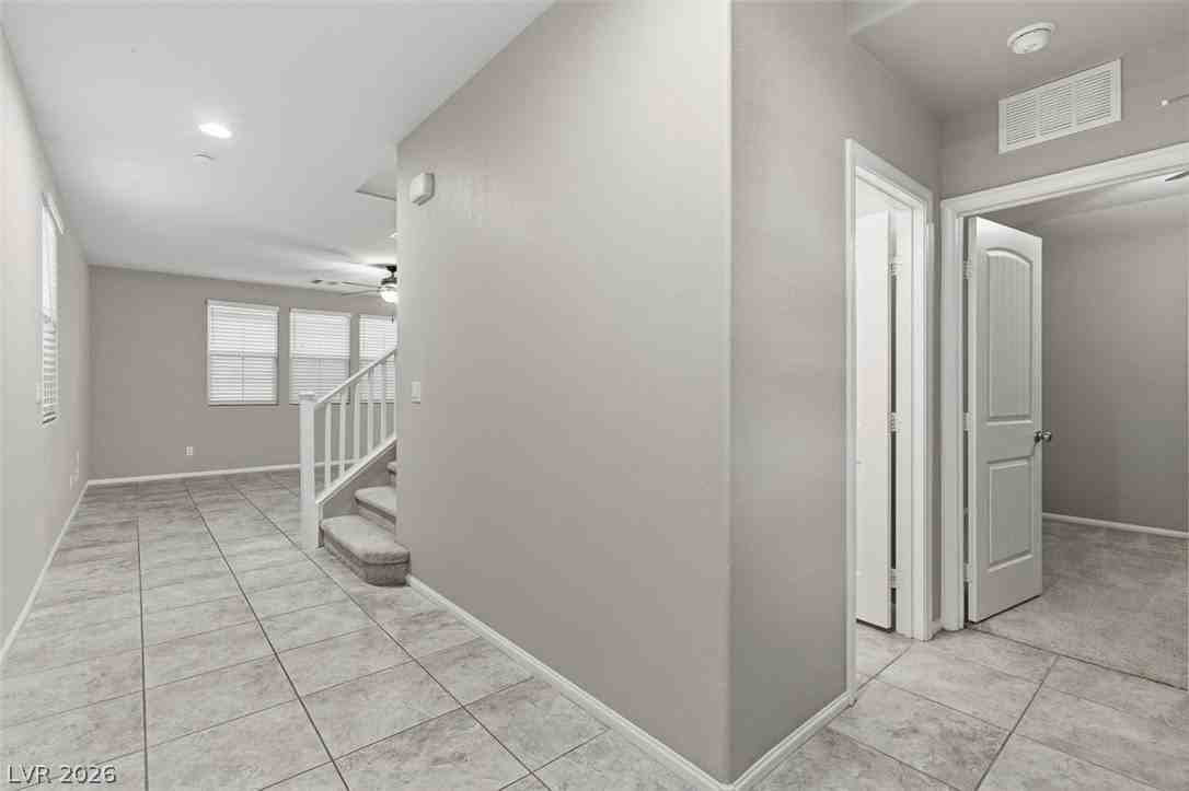 7135 Elder St - Photo 6 of 50