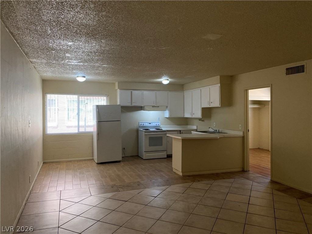 2916 Marlin Ave #2 - Photo 2 of 15
