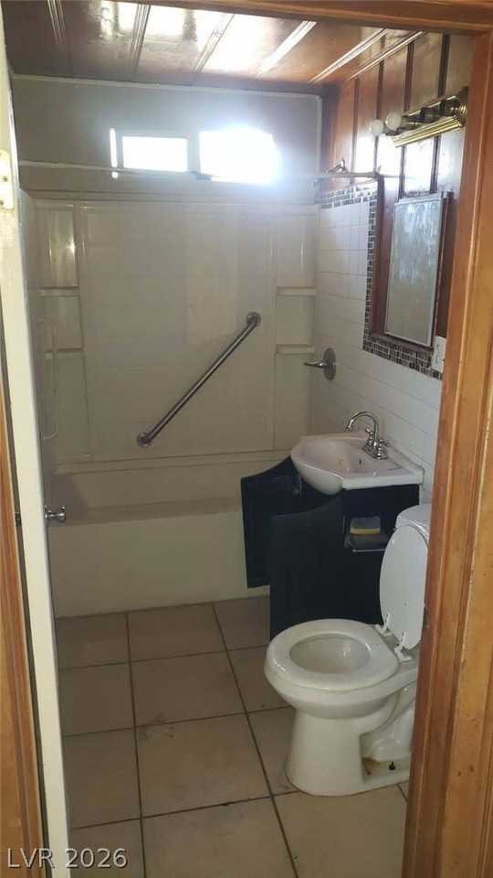 415 N 13th St #B - Photo 5 of 9