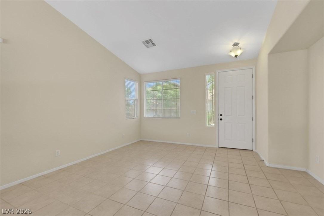 10356 Rocky Waters Ave - Photo 2 of 19
