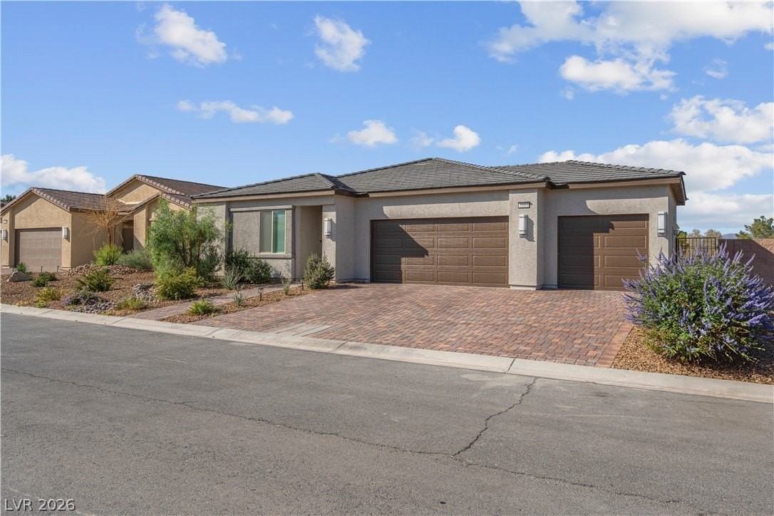5357 Eleganza Ave - Photo 3 of 50